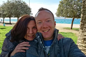 Englez se radi Hrvatice preselio u Zagreb: 'U jednome su Hrvati i Britanci isti, ali ovaj vaš običaj nije mi po volji'