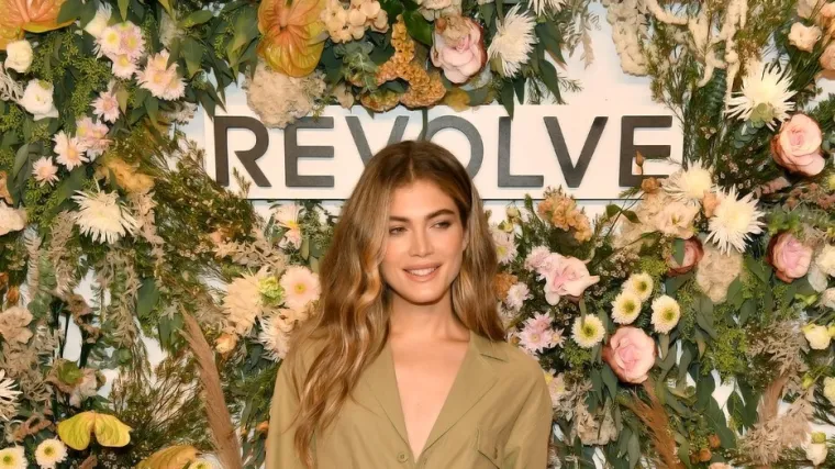 Transrodna, danas modna ikona: Valentina Sampaio svojim izgledom osvojila je svjetske piste