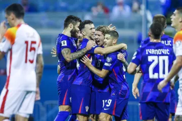 Hrvatska pomela Crnu Goru za prvo mjesto u grupi: Luka odigrao možda i posljednju utakmicu na Maksimiru