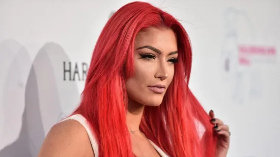 Grudi je povećala s 20 godina, a zbog alkohola zavr&scaron;ila u zatvoru: Danas dominira hrvačkim ringom