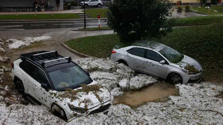 Nevrijeme potopilo Novo Mesto: Formira se nova superćelija koja ide prema susjedima