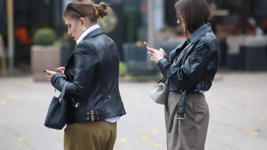 Zgodne dame u srcu grada zapele za oko: Nosile su 'krpice' za poželjeti, lutali su pogledi