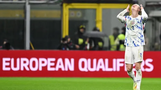 Haaland napravio show usred Italije! Uzeo je mikrofon, ali kosa nije izdržala veliku fe&scaron;tu...