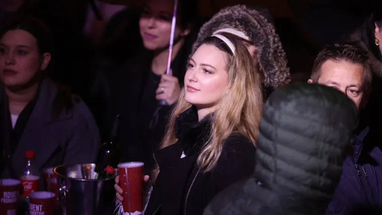 Grupa Dalmatino napravila spektakl u Splitu: Pogledajte atmosferu s koncerta