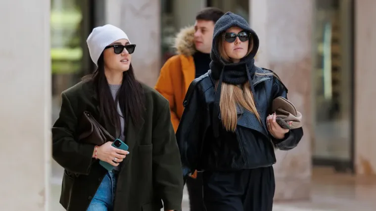 Kad prođu crna i plava: Nema tko se nije okrenuo za ovim dvjema ljepoticama iz Zadra