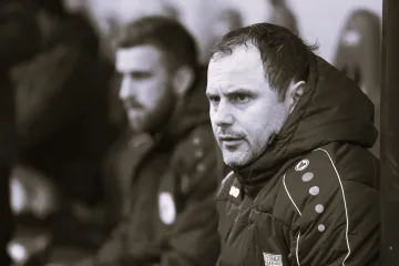 Šokantna vijest pogodila Hrvatsku: Preminula ikona HNL-a (48)