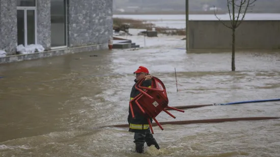 Tisuće evakuirane, vojska u pripavnosti: Prizori užasa i strah od razornog 'Lea'