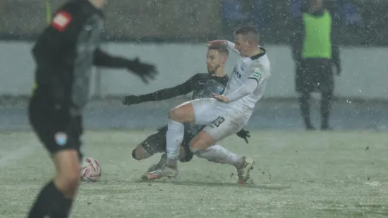 Teren je bio prekriven snijegom, a svi su ostali u čudu kad su se pojavili ovi majstori