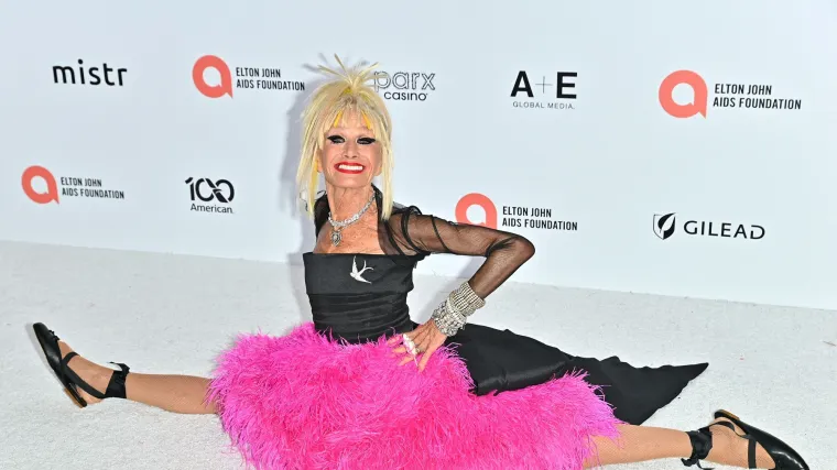 I dalje &scaron;okira javnost: Nitko ne vjeruje koliko ona ima godina i kako prkosi gravitaciji