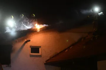 Strava kod Samobora: Požar buknuo u kući, dvije osobe poginule