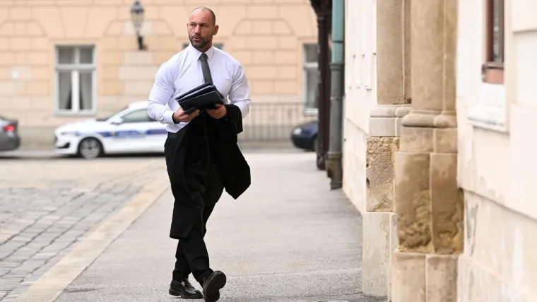 Sve oči uprte u Banske dvore! Pogledajte tko je sve do&scaron;ao na sastanak Plenkovića i Milanovića