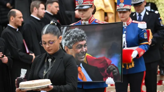 Brojni poznati oprostili se od jednog od najvećih trenera ikad